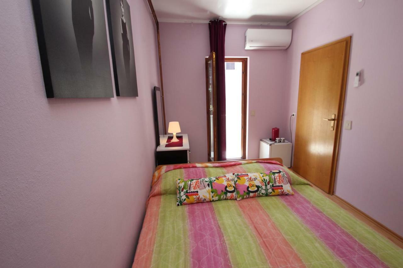 Apartment Sandi Vrsar Exterior foto